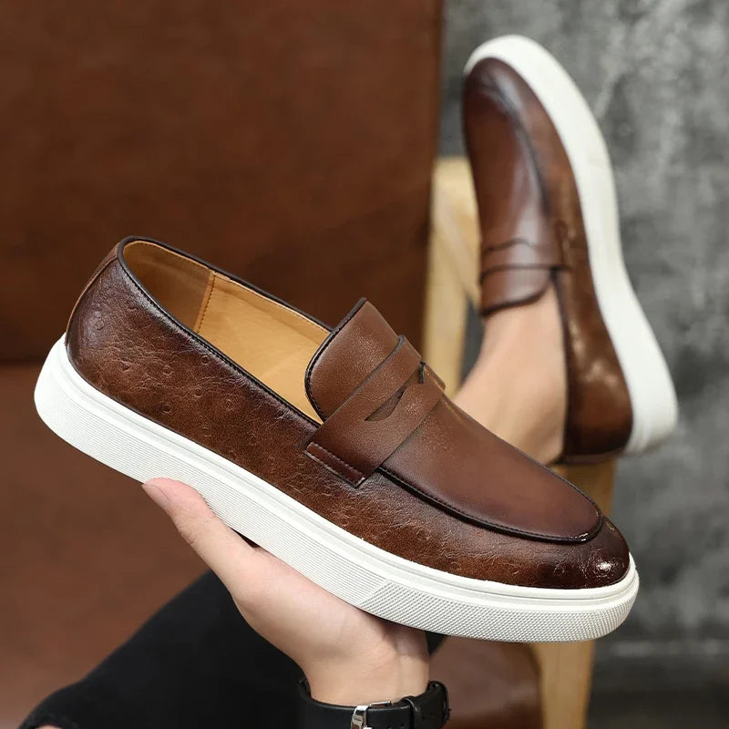 Mocassins Homme Cuir Embossé Style Britannique — Slip-On, Semelle Épaisse, Respirants, Pointures 38-46 | CLEVI Paris
