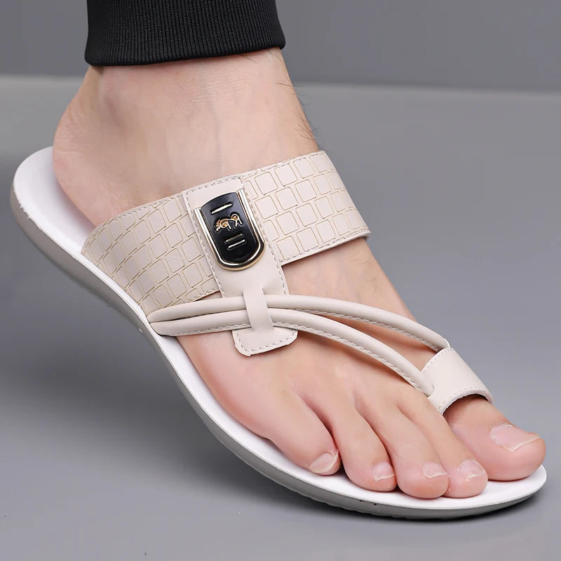 Sandales Homme Été – Slides Boucle, Décor Métal, Patchwork Street Style | Marron, Noir ou Blanc