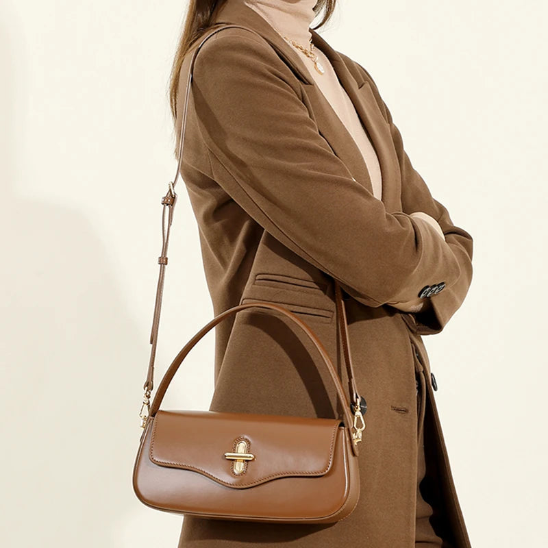 Sac Baguette Femme en Cuir Véritable – Sac Épaule Luxe Designer | 4 Coloris | Noir, Claret, Caramel, Café